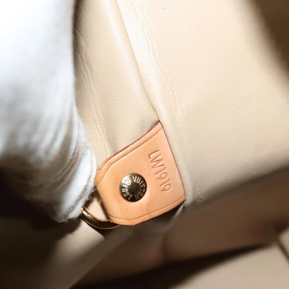 LOUIS VUITTON Monogram Vernis Houston Hand Bag Beige - Picture 12 of 15